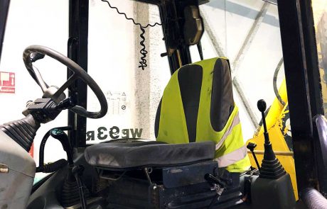 RETRO CARGADORA MIXTA KOMATSU WB 93R-2