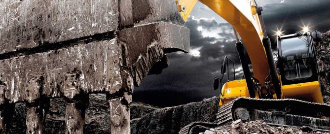 ¿Por qué elegir su excavadora con SOMAQ Soluciones de Maquinaria?